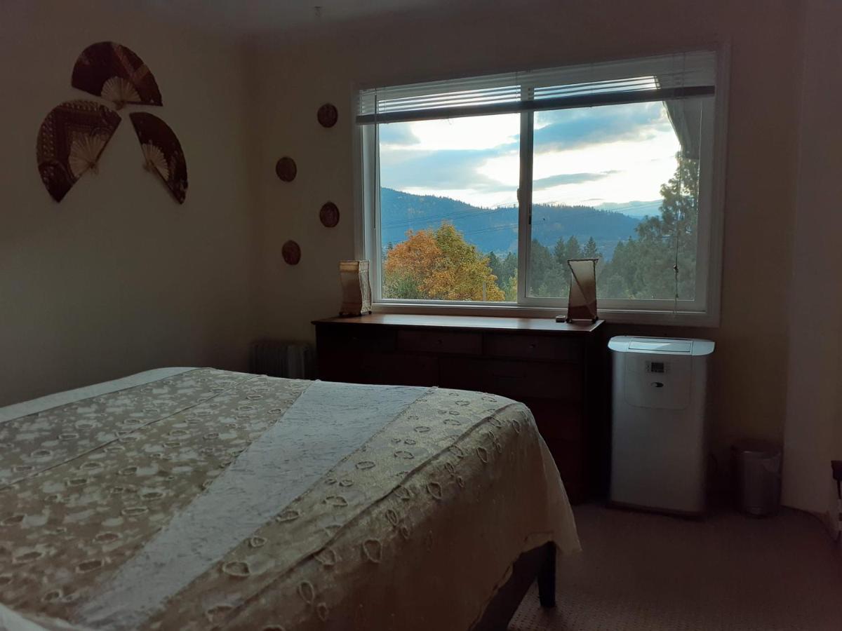 Downtown White Salmon View Home Bagian luar foto